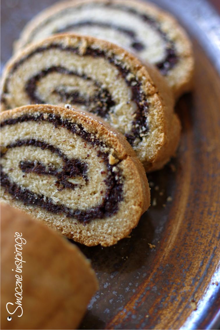 1_ Makowiec zawijany_ bez glutenu
