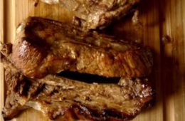 Pieczone żeberka wieprzowe